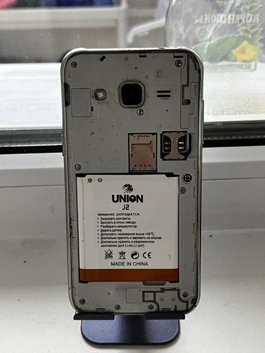 Обменяю или продаю samsung j2 duos
