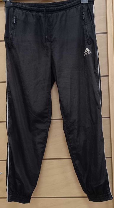 Adidas-Много Запазено