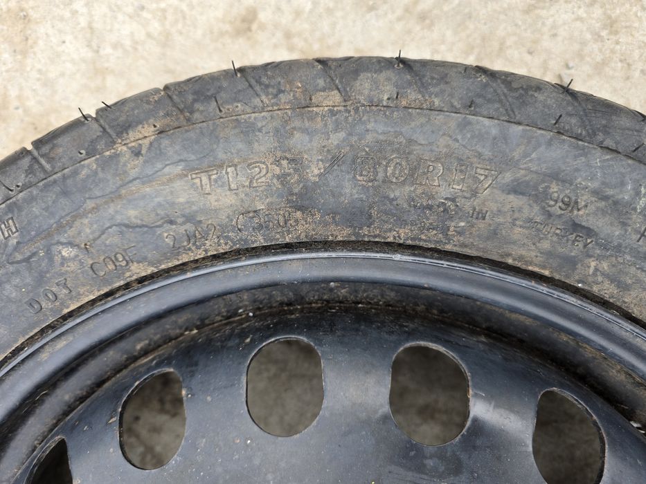 Продавам патерица за ауди 17 ка