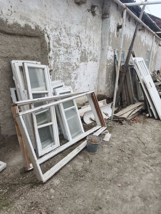 taxta bolor deraza eshiklar