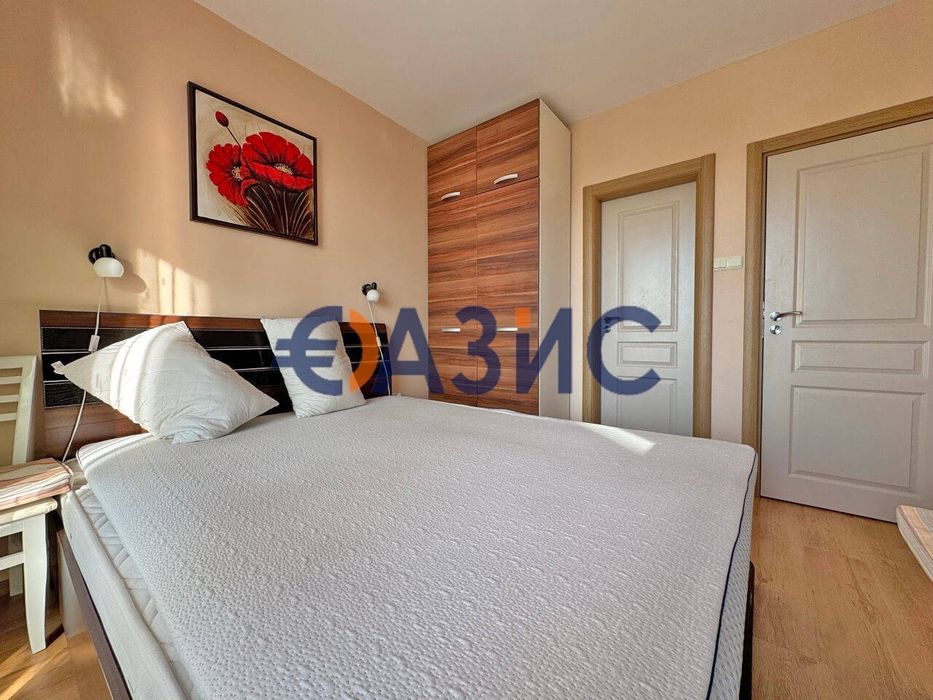 Продава се Тристаен апартамент в к.к. Слънчев бряг - 79 кв.м за 839 €/кв.м - Снимка #11