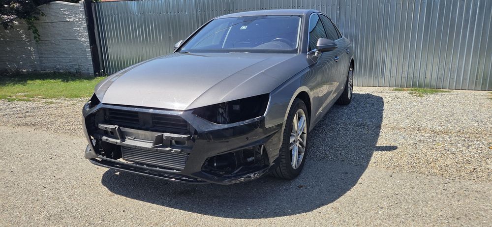 Audi A4 40 tfsi avariat