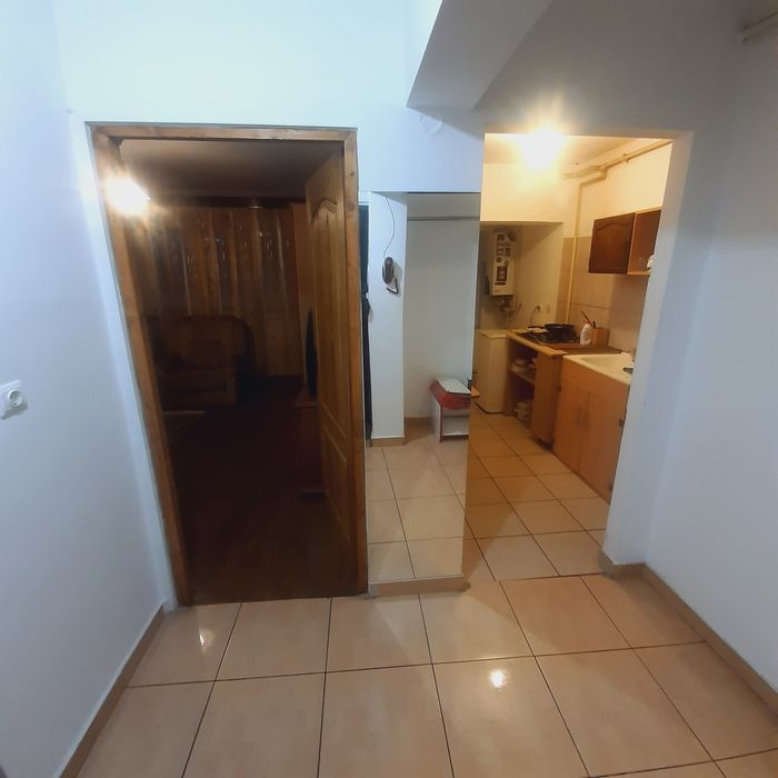 Închiriere garsonieră