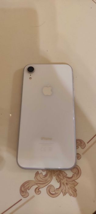iPhone xr 128 GB in stare perfecta bateria 100 la 100