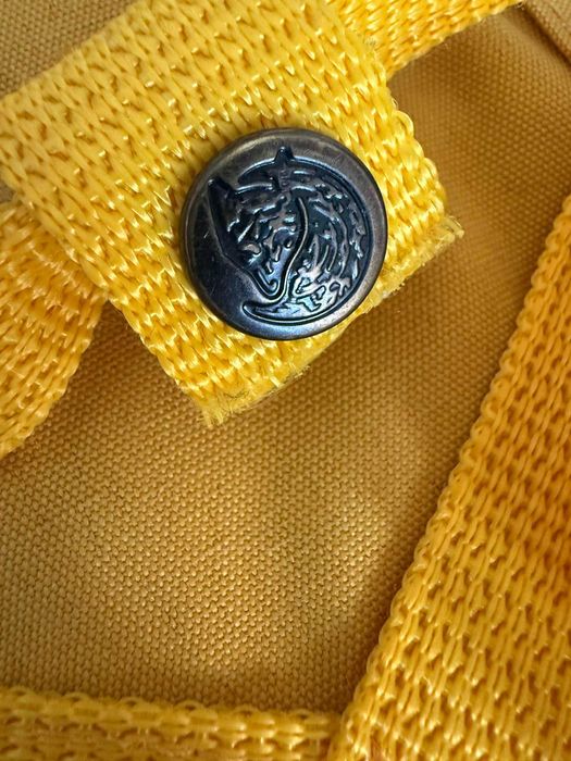 Жълта раница Fjallraven Kanken