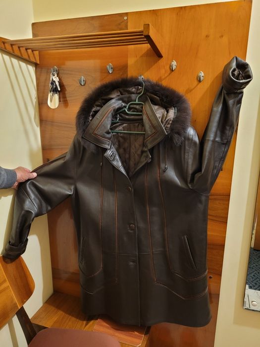 Haina piele maro, dama, 52-54