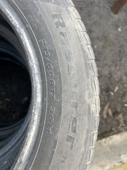 Покрышка 215/60/17