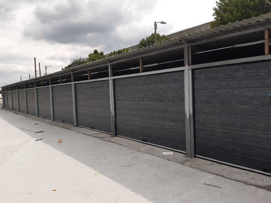 Uși de Garaj Industriale