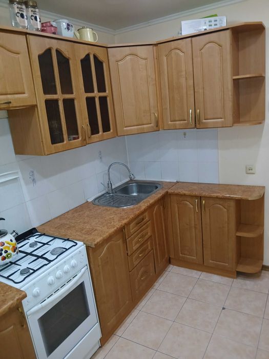 продам   кухонный  гарнитур