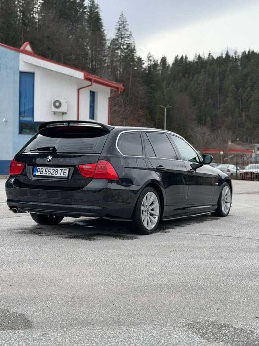 Спойлер за BMW E91 (2005–2012) – Заден спойлер багажник Черен гланц