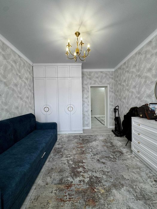 Продам 4х комн кв Батыс Смарт Билим