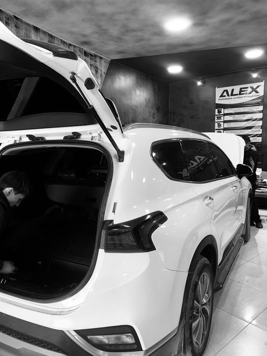 Propan nexia, cobalt, gentraga ornatish