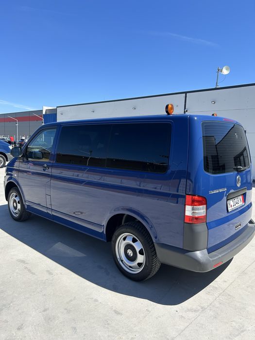 VOLKSWAGEN Transporter 2010 — imagine 3