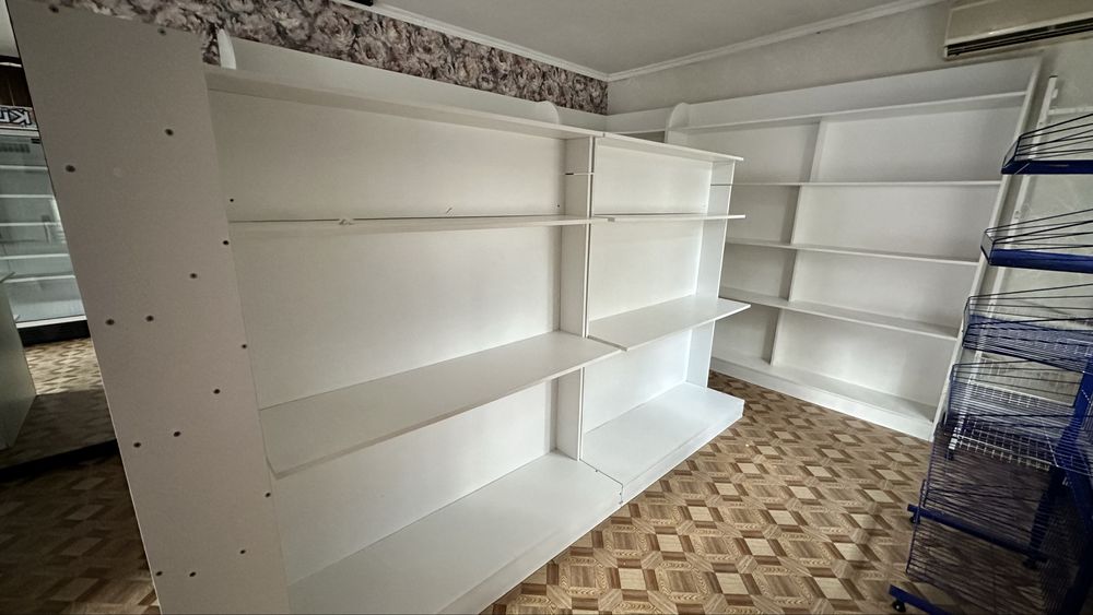 Торговые стеллажи , комплект