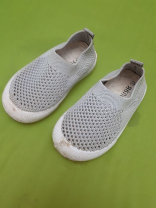 Кроксы и мокасины