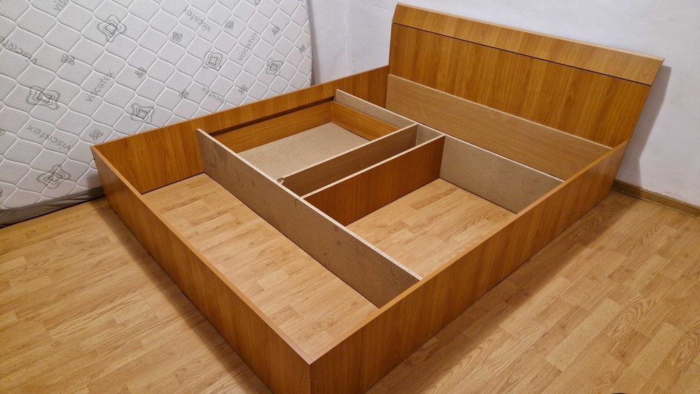 Pat in perfectă stare