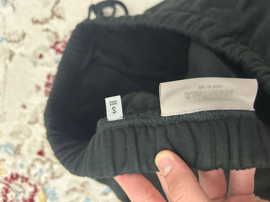 Штаны essentials fear of God