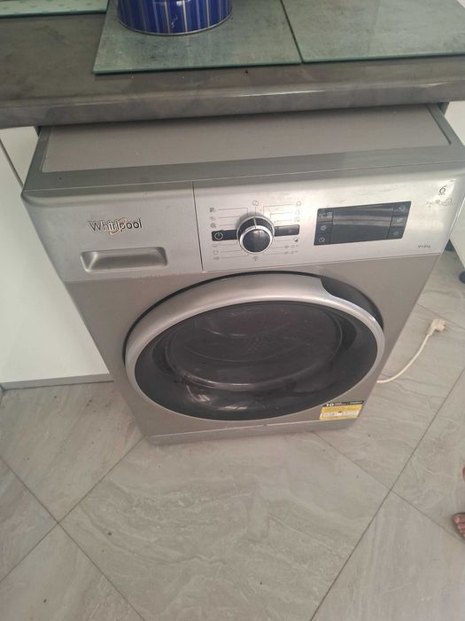 Masina de spalat whirlpool