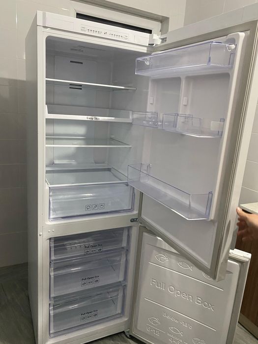 Холодильник самсунг