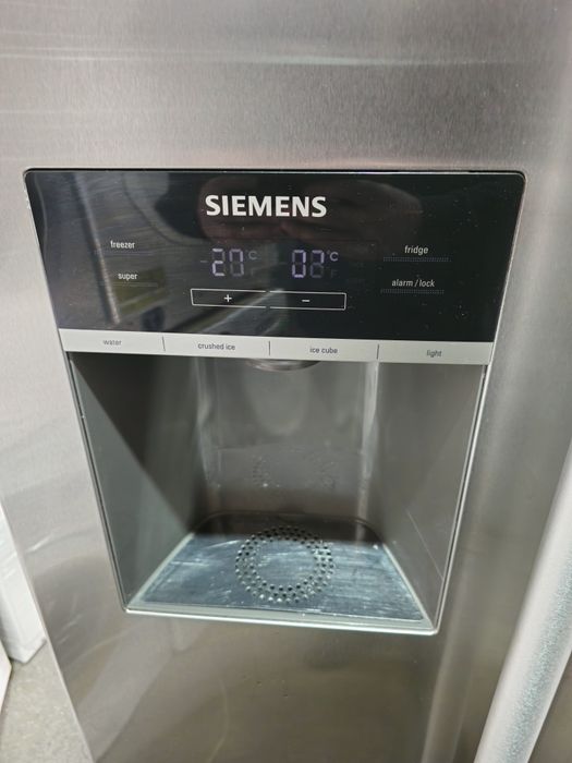 Combina frigorifica second Side By Side Siemens