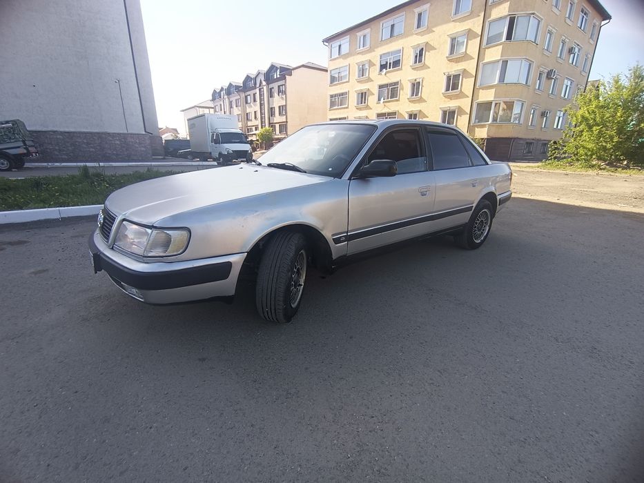 Продам Ауди 100 с4