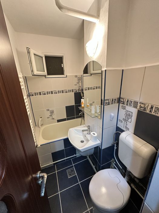 Apartament 2 camere,Centrala proprie,Etaj 3/4 zona Materna