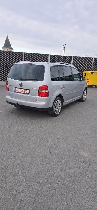 Vw turan 2.0 tdi 140 cp