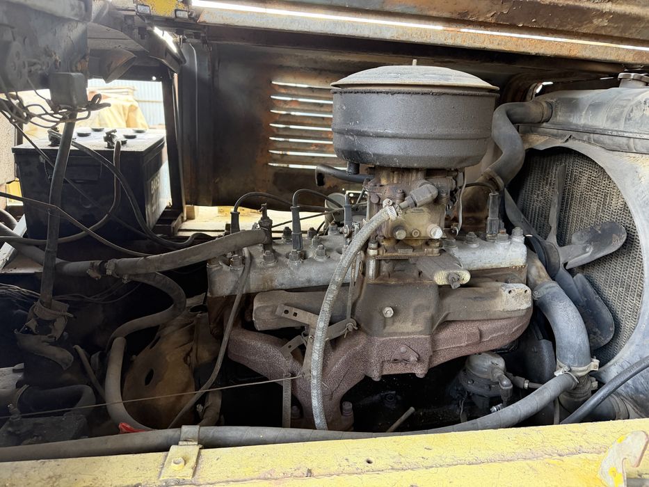 Львовский вилочный погрузчик