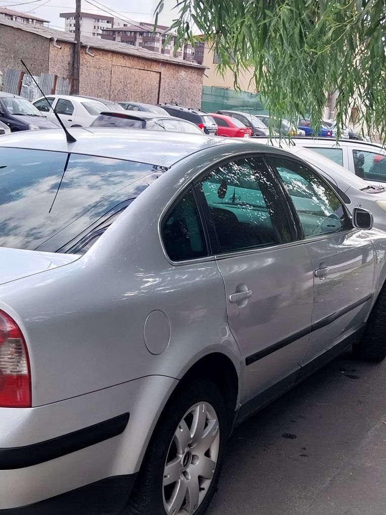 Volkswagen Passat B5 Bucuresti Sectorul 5 • OLX.ro