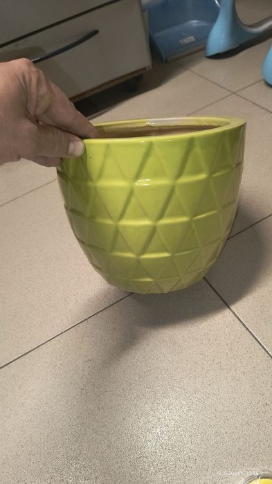 Керамична саксия