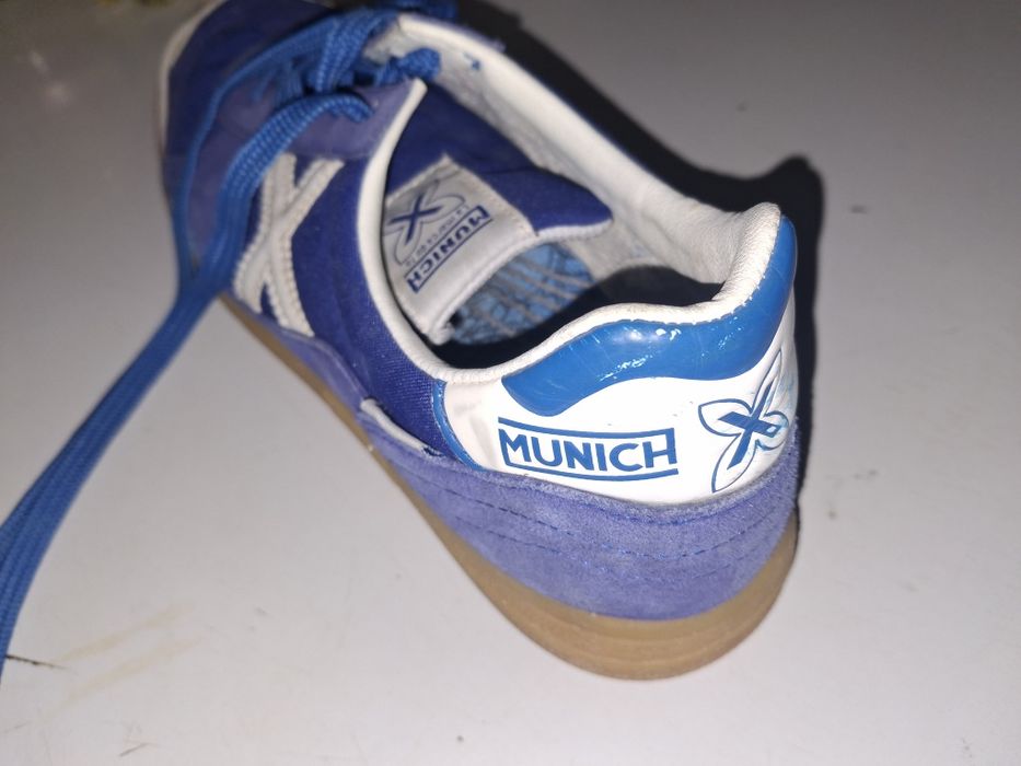 футзальные бутсы Munich Gresca.