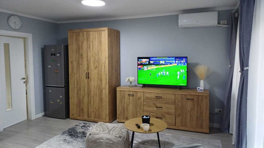 Proprietar, inchiriez garsoniera Baneasa