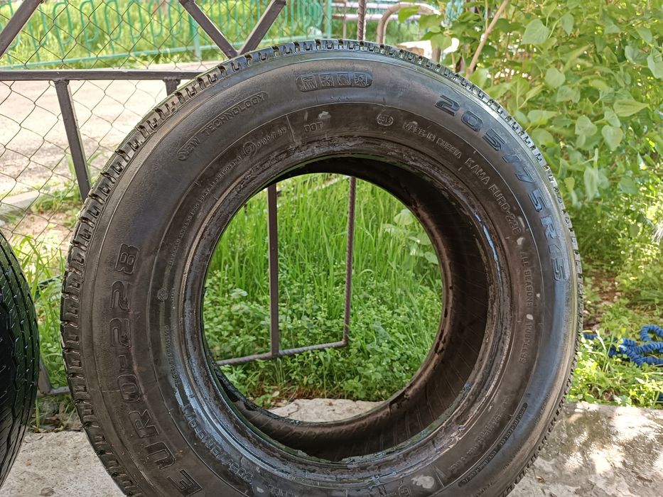 Продаются 2 шины
