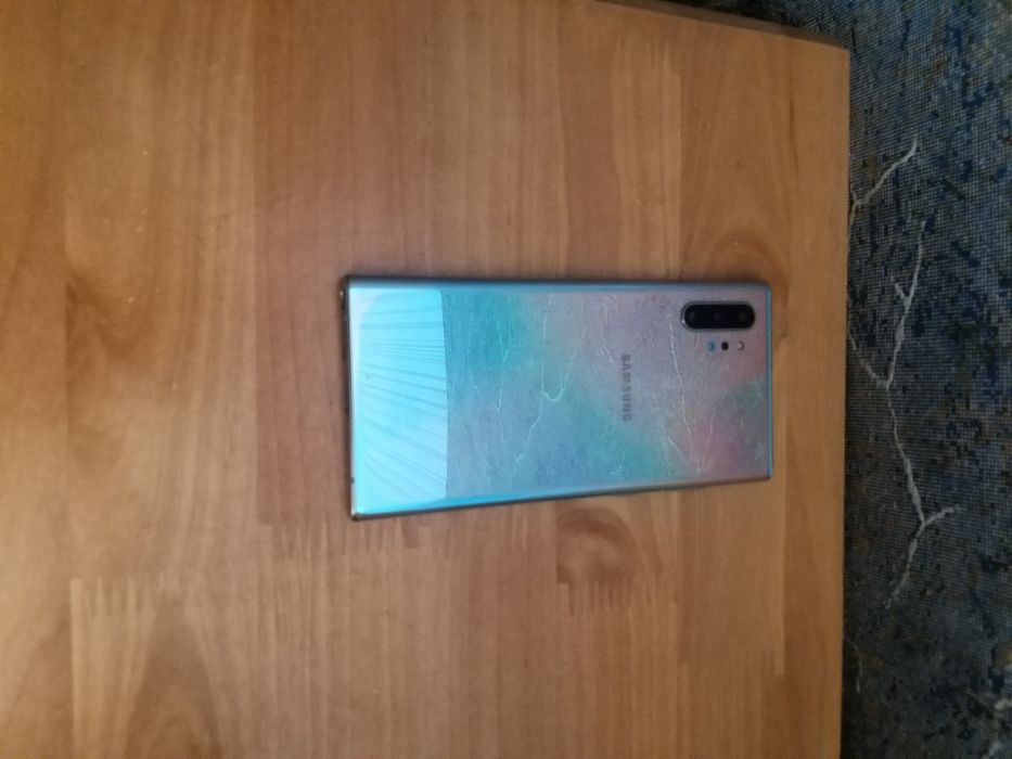 Продам телефон  б/у SAMSUNG Galaxy Note 10+