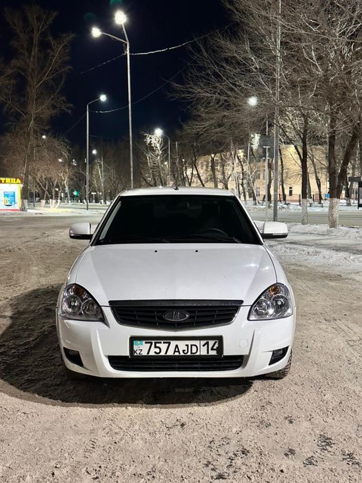 Продам приору 2013 года