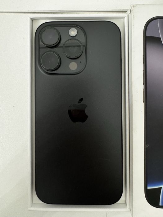 Iphone 16 pro, 128gb, Black, 100%