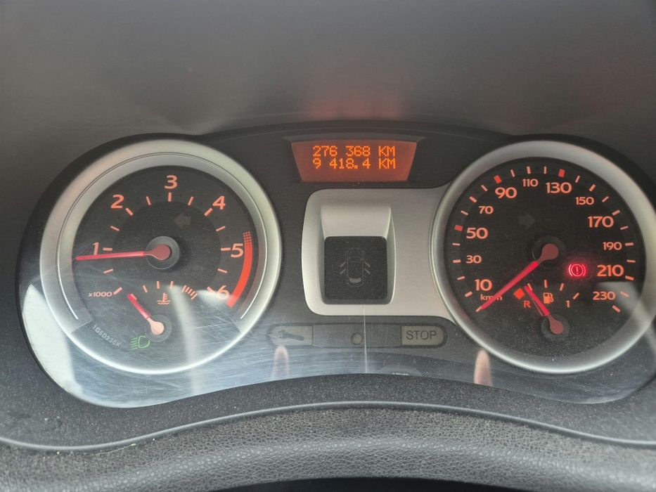 RENAULT 4 2006 — imagine 4