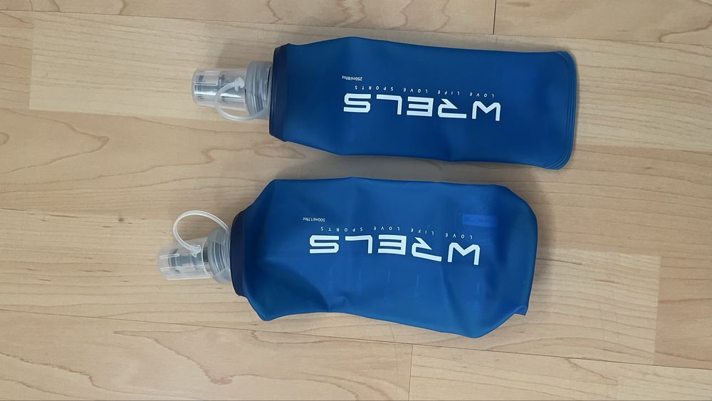 Нова жилетка за бягане и 2 меки бутилки