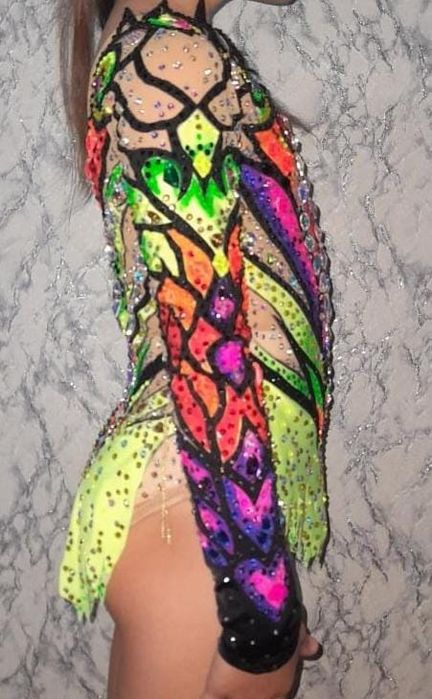 Продам купальник 125-135