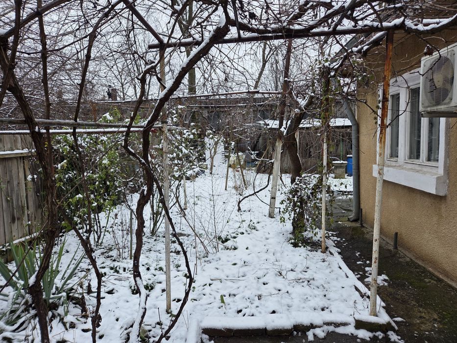 Inchiriez casa Piata Muncii