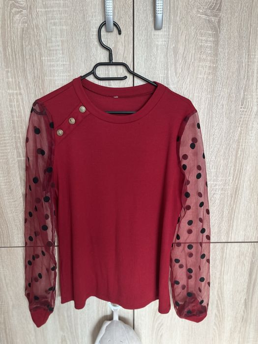 Bluza culoarea rosu inchis