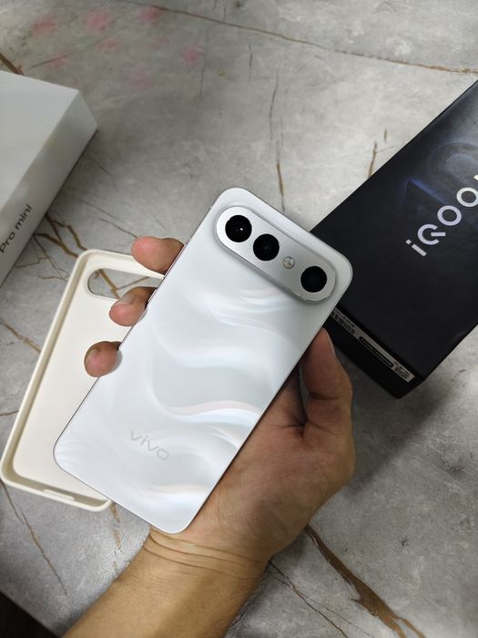 Vivo s50 pro mini (vivo x300 FE)