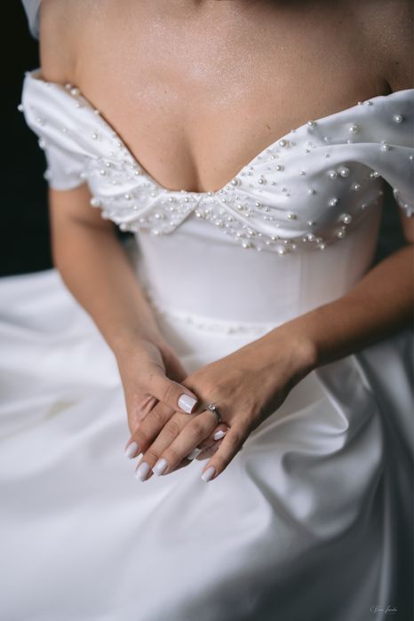 Vand rochie de mireasa A line