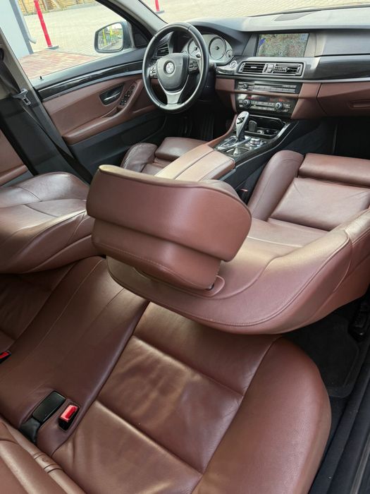 BMW 5 Series 2012 — imagine 5