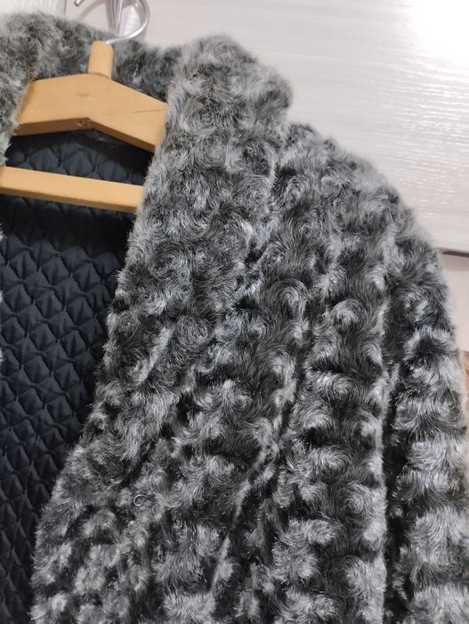 Женская    шуба.