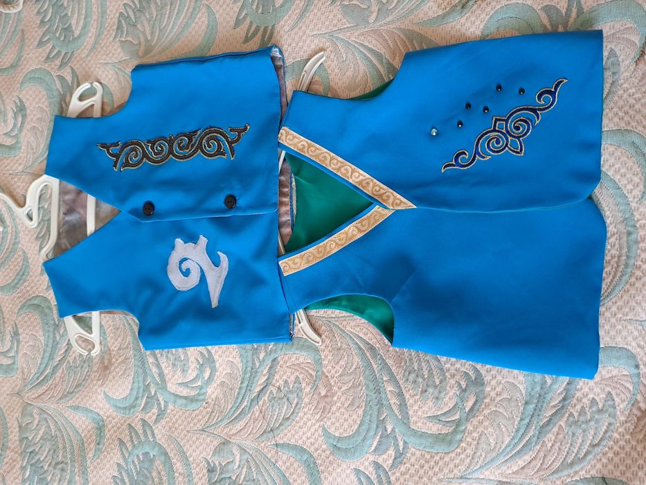 Сатылады казакша жилетка