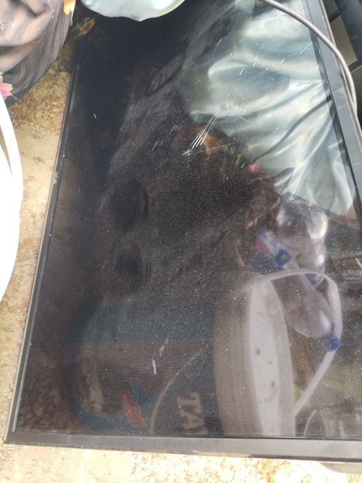 Televizorlar sotiladi, ishlamidi