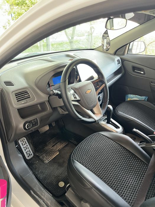 Chevrolet Cobalt 2025 — 3