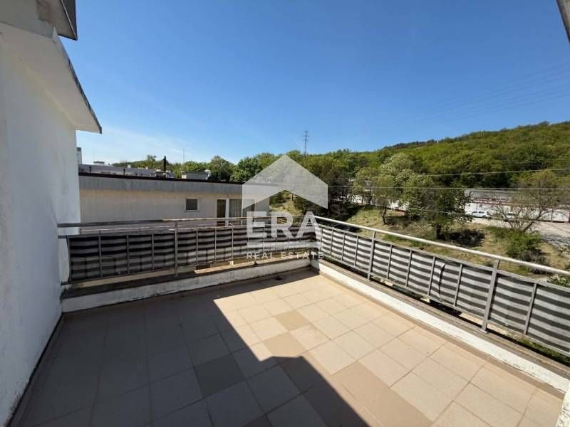 Продава се Тристаен апартамент в Варна, Владислав Варненчик - 70 кв.м за 982 €/кв.м - Снимка #7