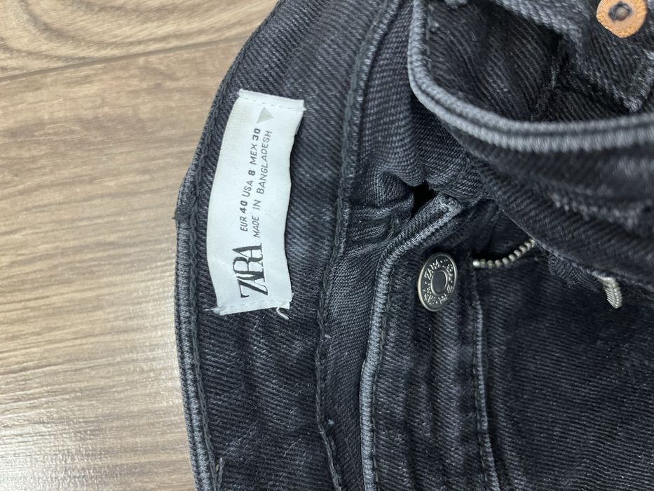 Джинсы по 2000тг каждая